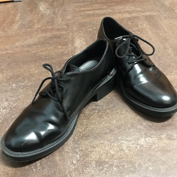 Black loafers - Picture 2 of 3